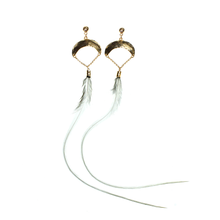 Load image into Gallery viewer, Long Feather Earrings