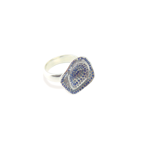 Glamorous Water Lilly Pavé Ring